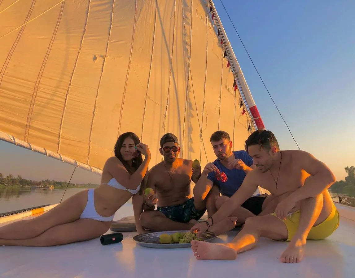Nile Sunrise Felucca Boat Private Rental Luxor 0*,